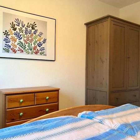 Mal Steinbock _ Ferienwohnung Anni Malente Buitenkant foto
