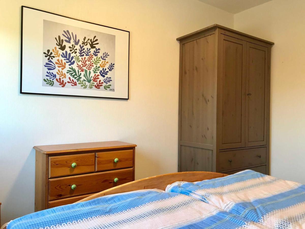 Mal Steinbock _ Ferienwohnung Anni Malente Buitenkant foto